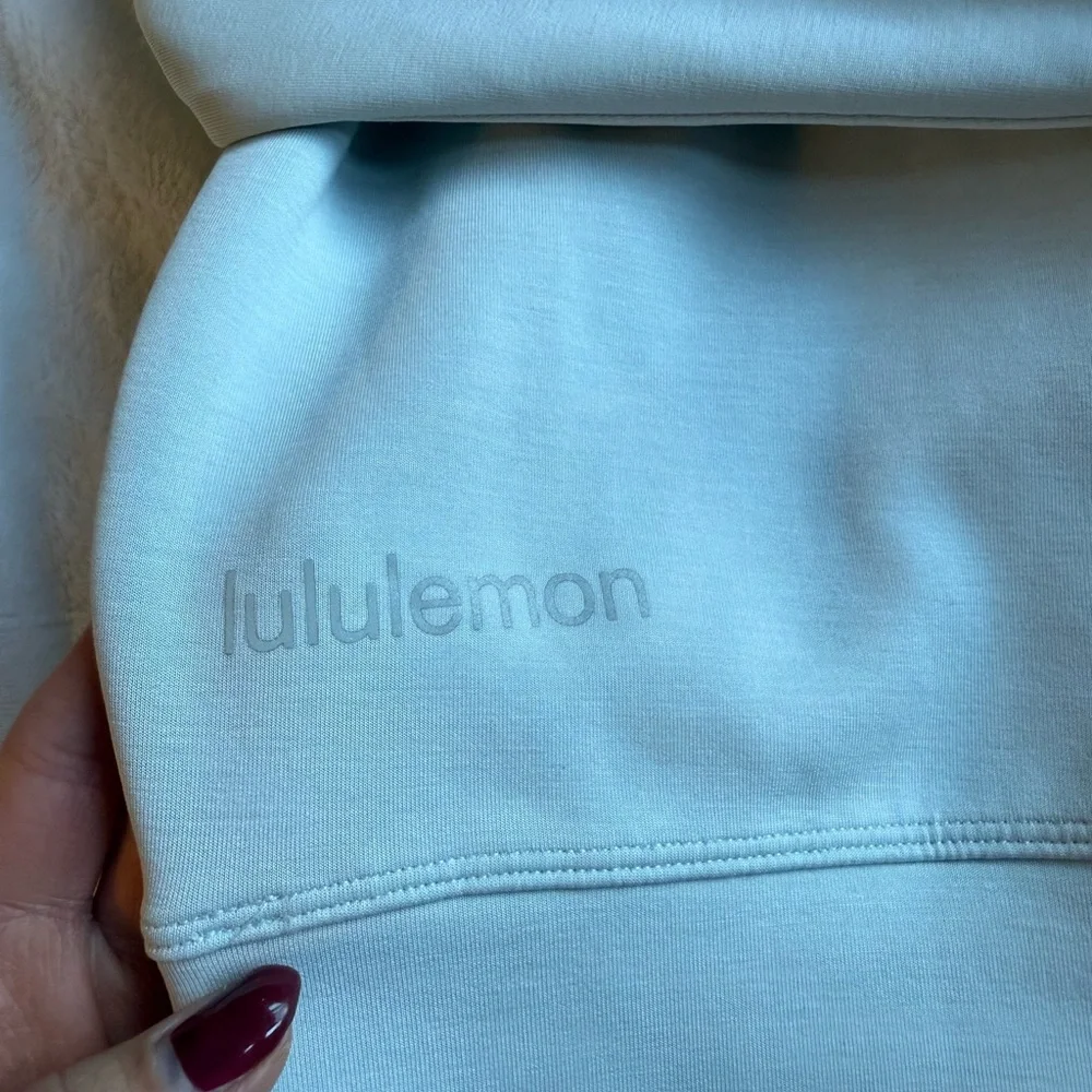 lululemon Softstreme cropped Light Blue Crewneck Sweatshirt
